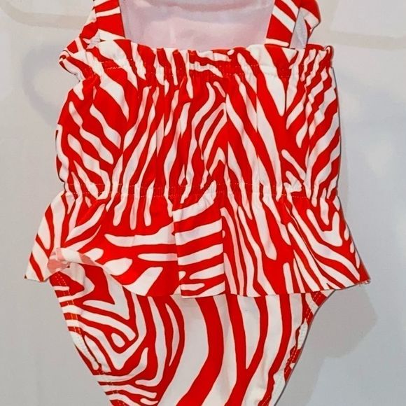 Baby Gymboree one piece swimsuit - Picture 4 of 7